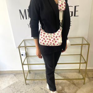 Borsa Re-Edition 2005 in Re-Nylon e Saffiano con motivo rose Prada