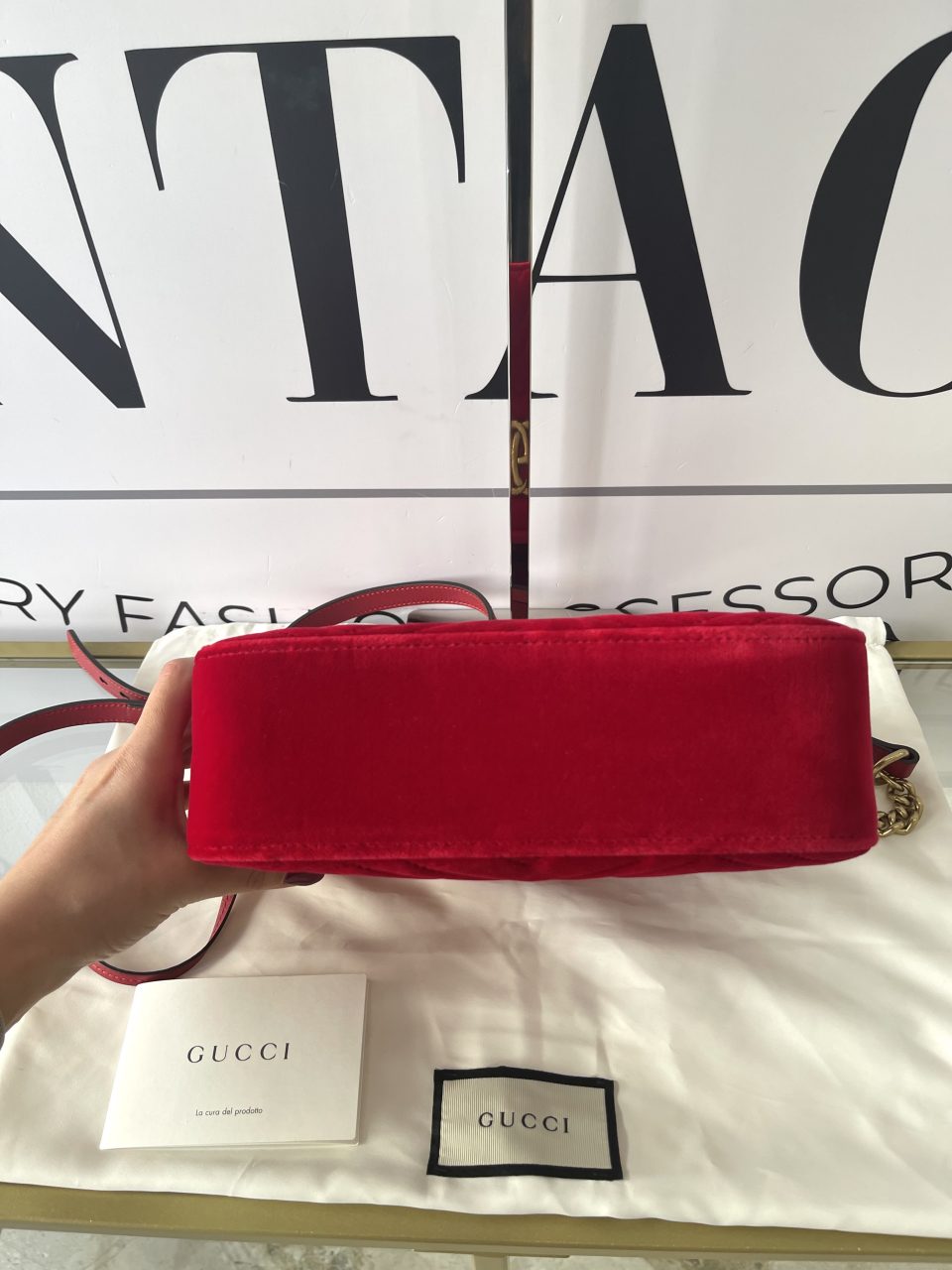 Camera Bag Marmont GG in velluto rosso Gucci