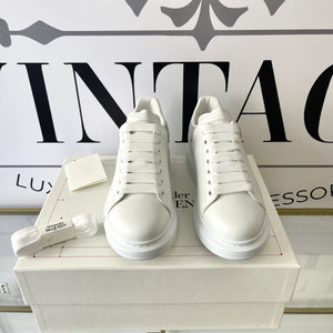 Sneaker Alexander McQueen white/silver