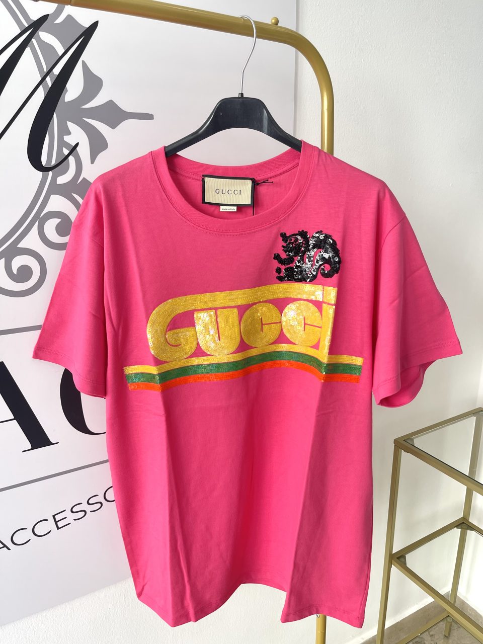 T-Shirt con ricamo Gucci