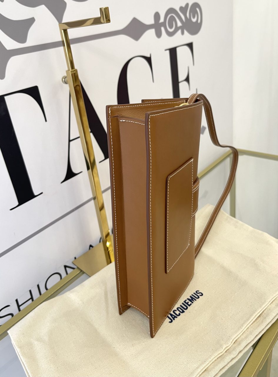 Jacquemus Le Chiquito Long light brown