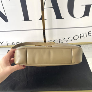 LE 5 À 7 PADDED HOBO YSL