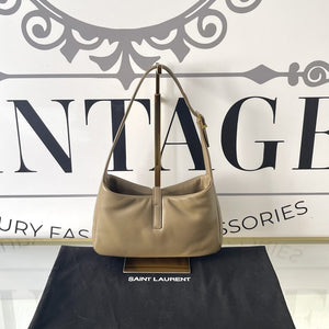 LE 5 À 7 PADDED HOBO YSL
