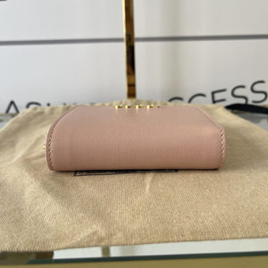 Portafoglio con logo Gucci rosa chiaro