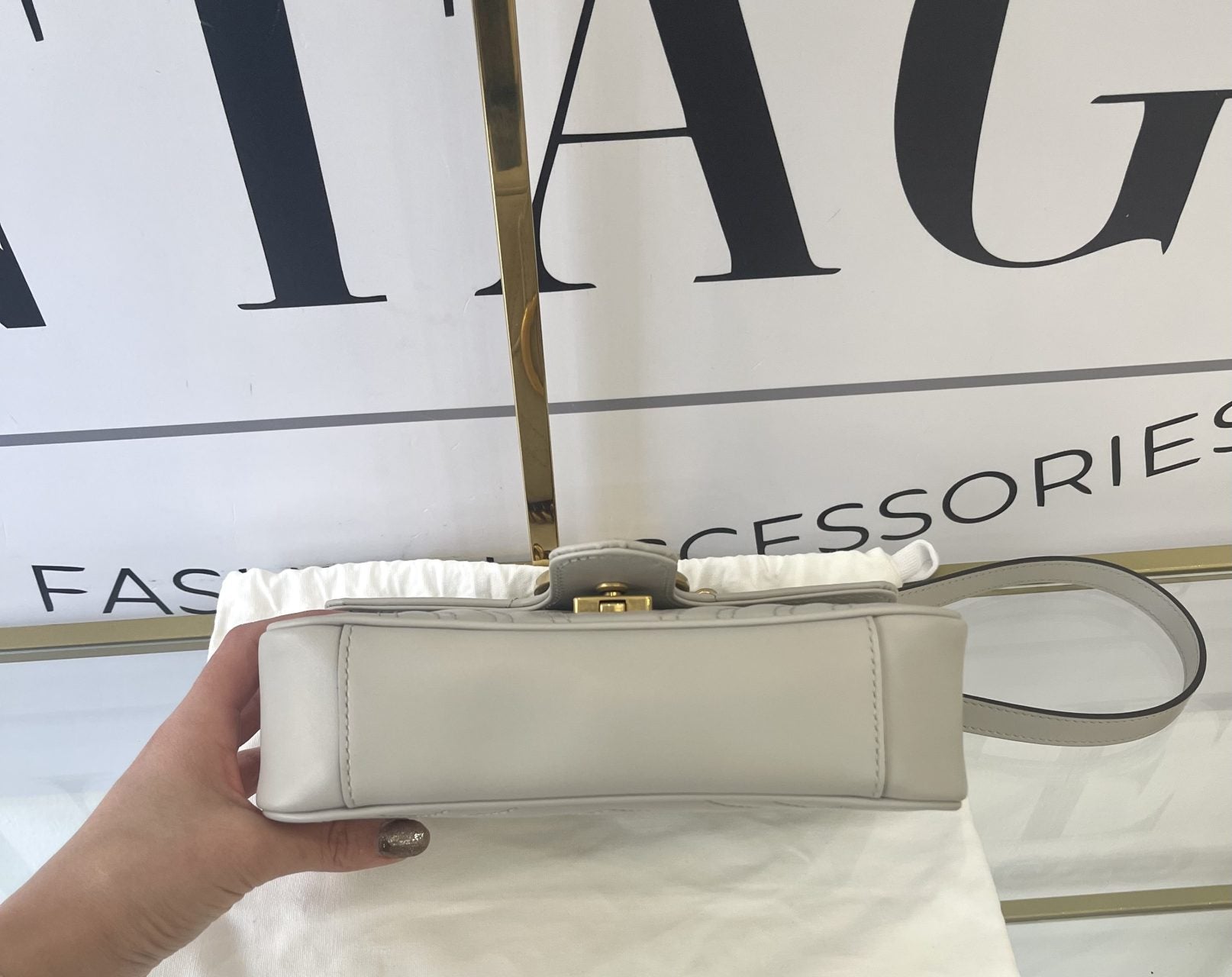 Borsa Marmont 22 GG grigio chiaro Gucci