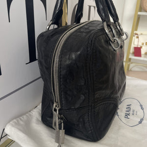 Borsa nera con logo Prada