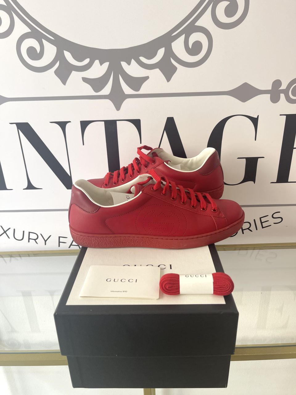 Sneaker Ace con incrocio GG rosso Gucci