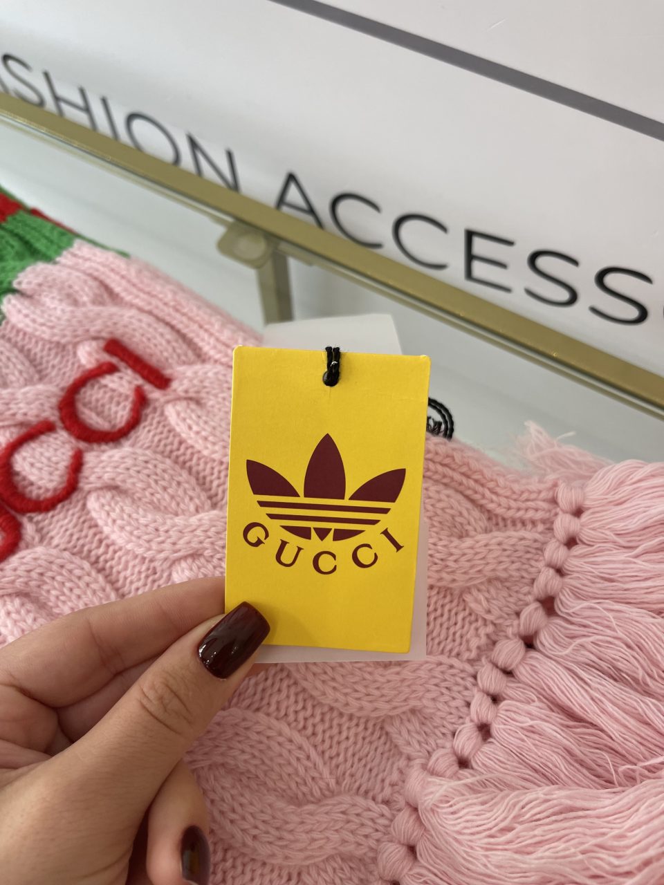 Sciarpa Gucci x Adidas in lana