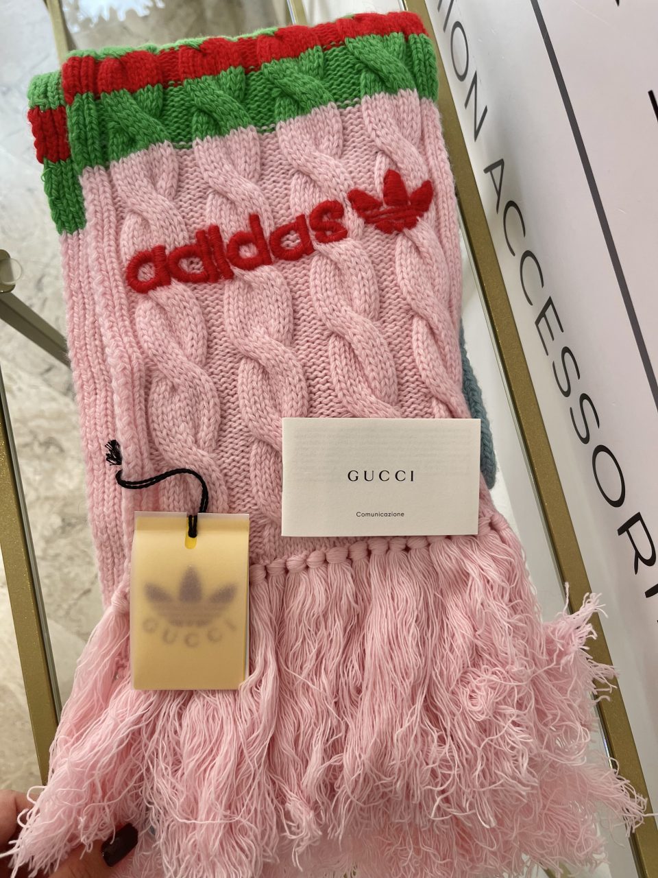 Sciarpa Gucci x Adidas in lana