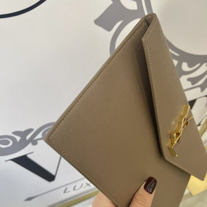 Pochette Uptown taupe YSL