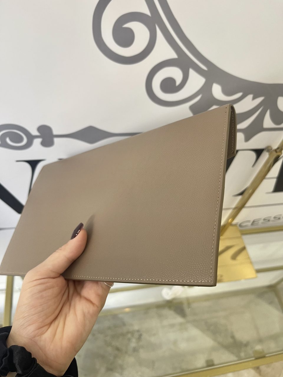 Pochette Uptown taupe YSL