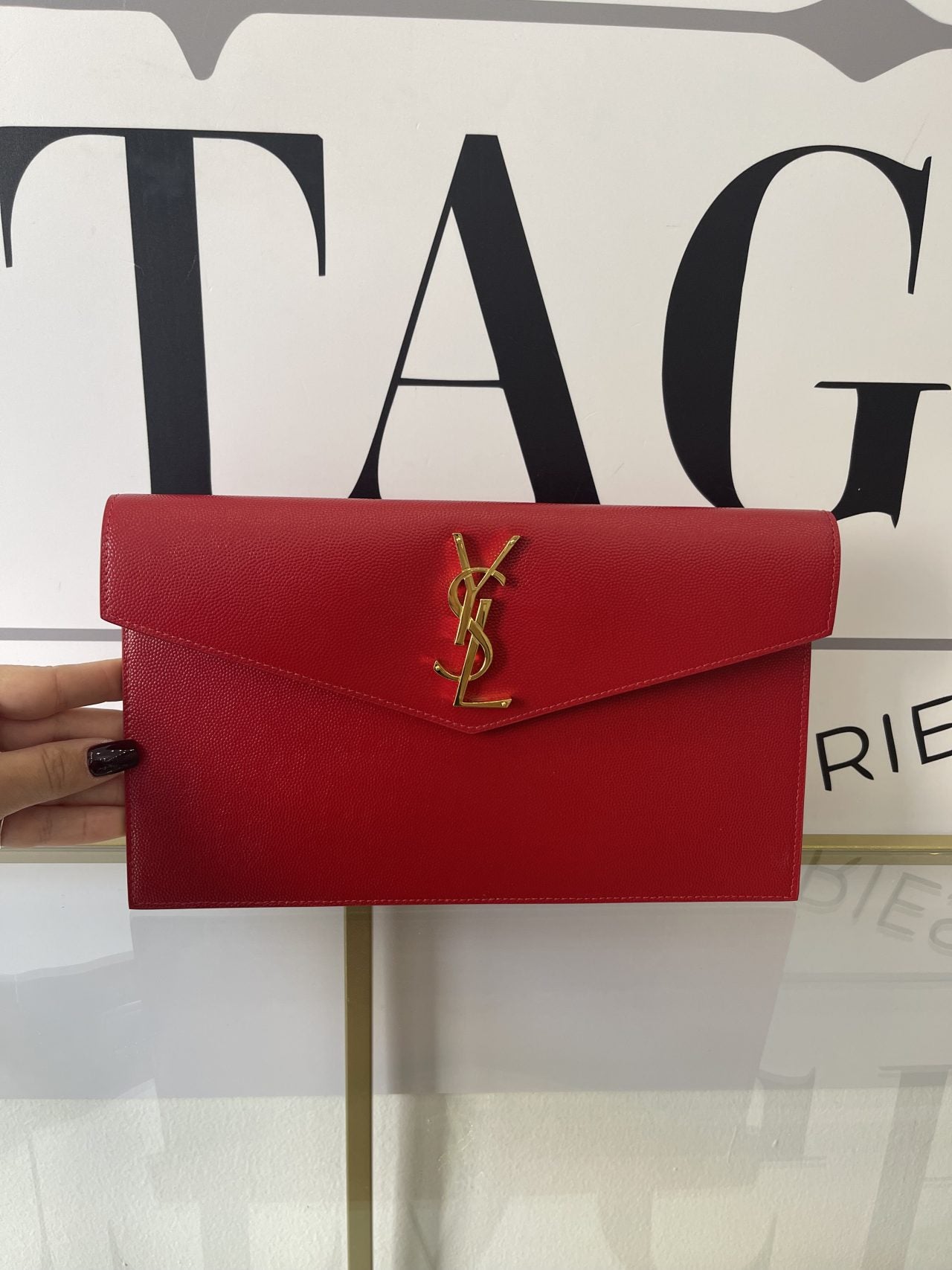 Pochette Uptown rouge YSL