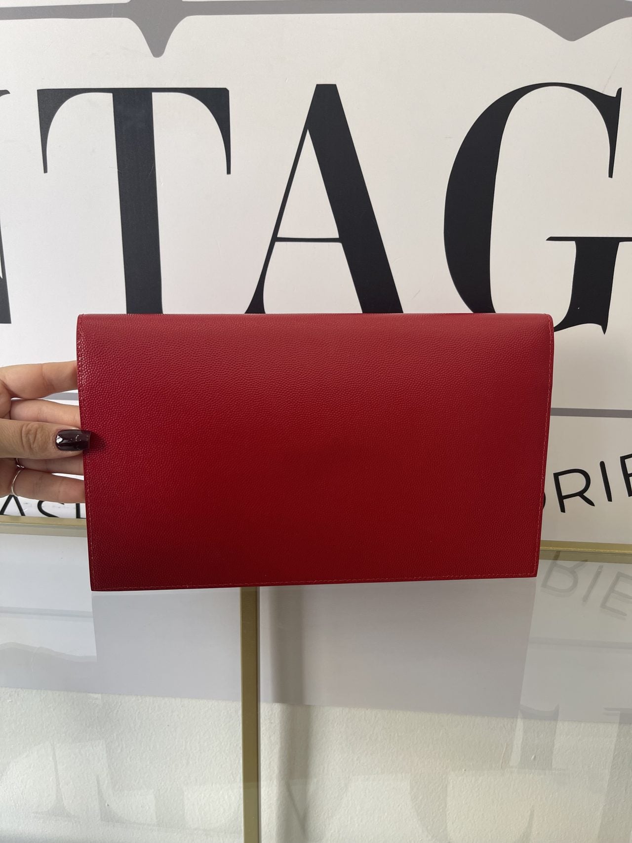 Pochette Uptown rouge YSL