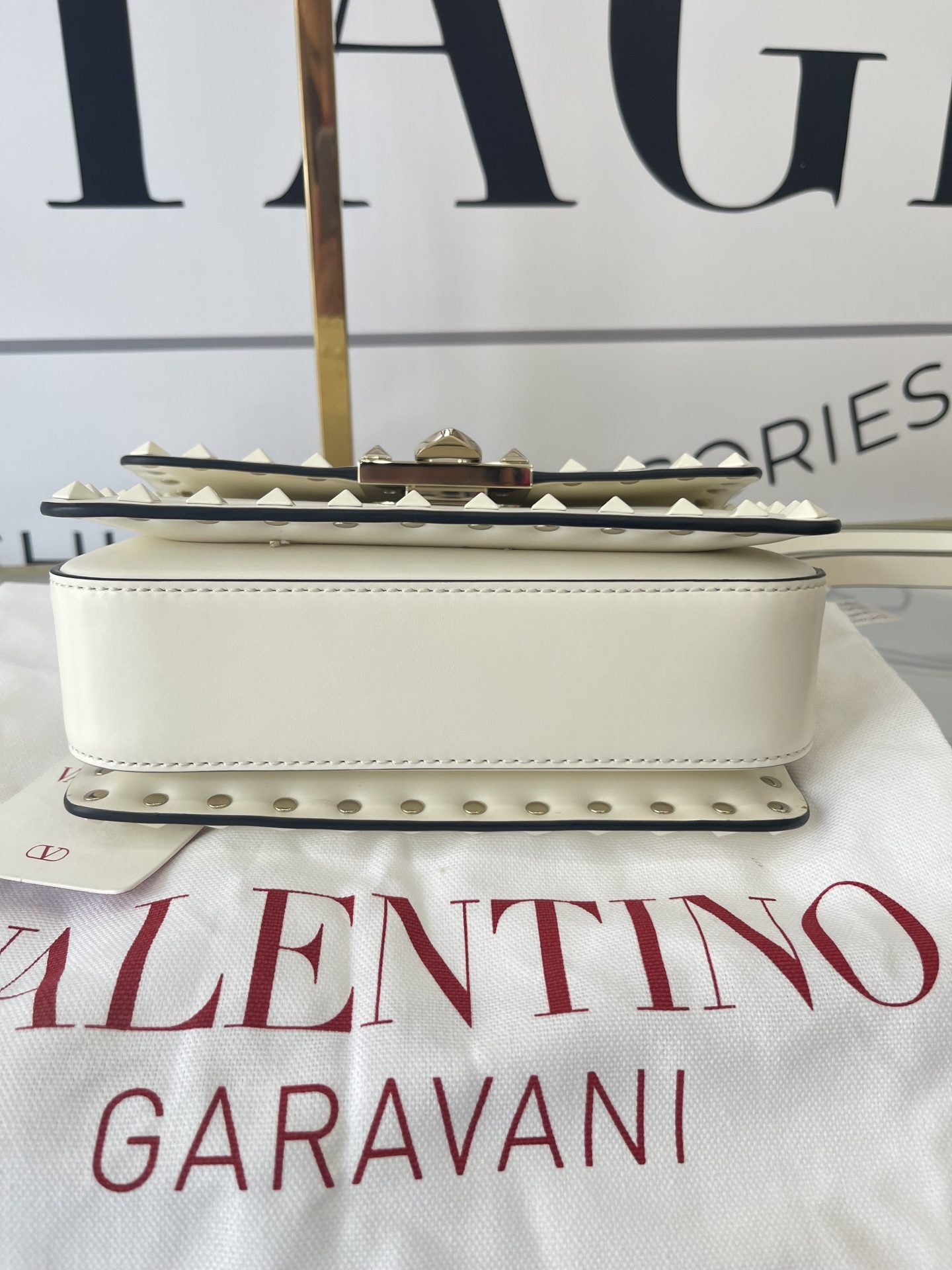 Borsa Rockstud23 Valentino Garavani in pelle con borchie