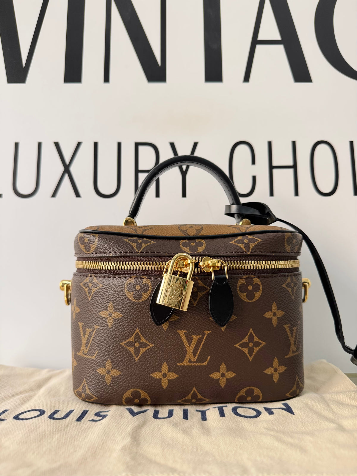 Borsa Vanity PM Monogram Reverse Louis Vuitton