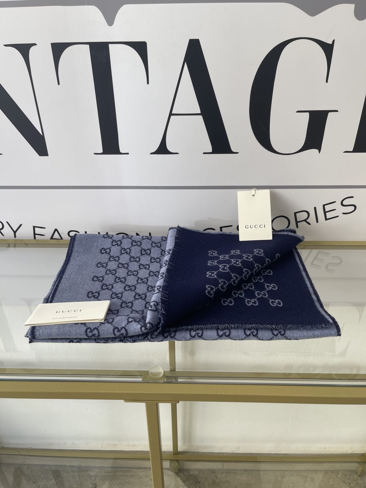 Sciarpa jacquard GG blu/celeste reversibile Gucci