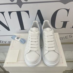 Sneaker Alexander McQueen white/powder blue 37