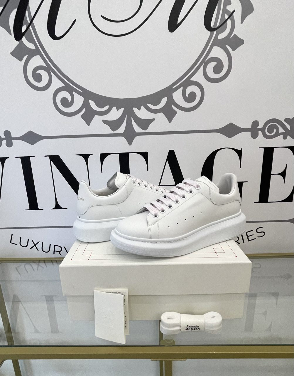 Sneaker Alexander McQueen white lacci bianco/rosa