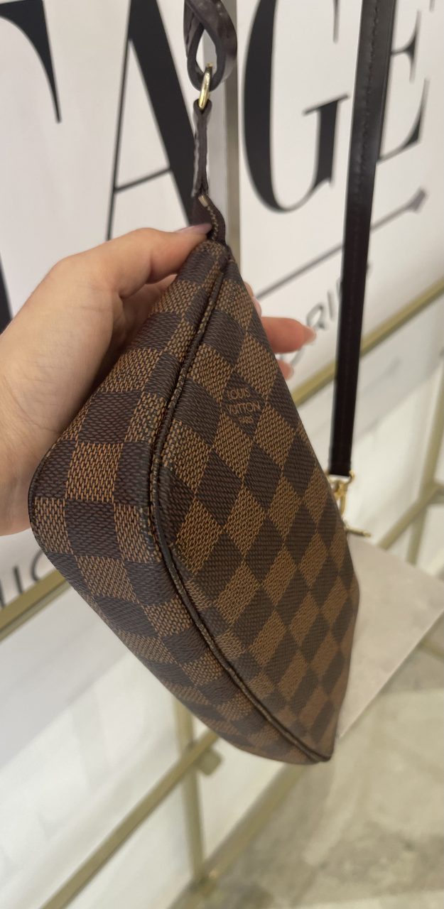 Pochette Accessoires Damier Ebene Louis Vuitton