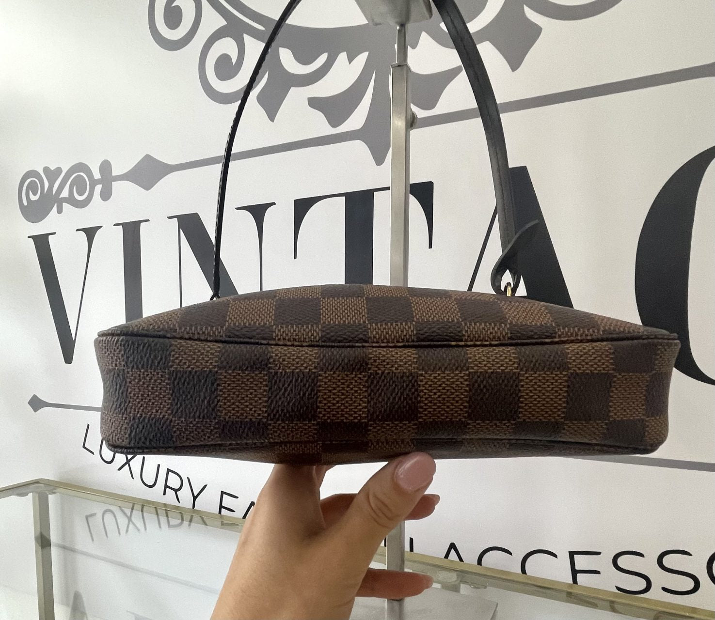 Pochette Accessoires Damier Ebene Louis Vuitton