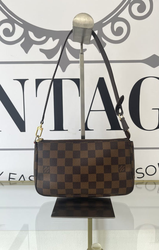 Pochette Accessoires Damier Ebene Louis Vuitton