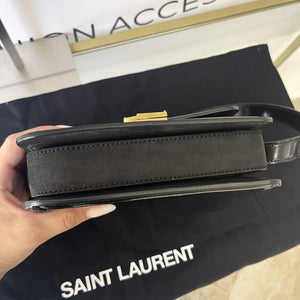 Borsa Solferino scamosciata trapuntata nera YSL