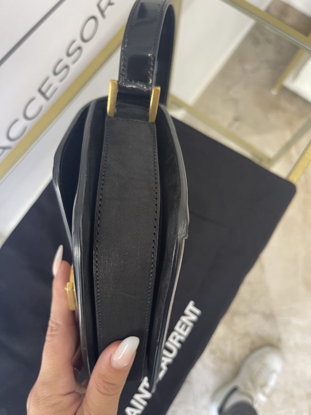 Borsa Solferino scamosciata trapuntata nera YSL