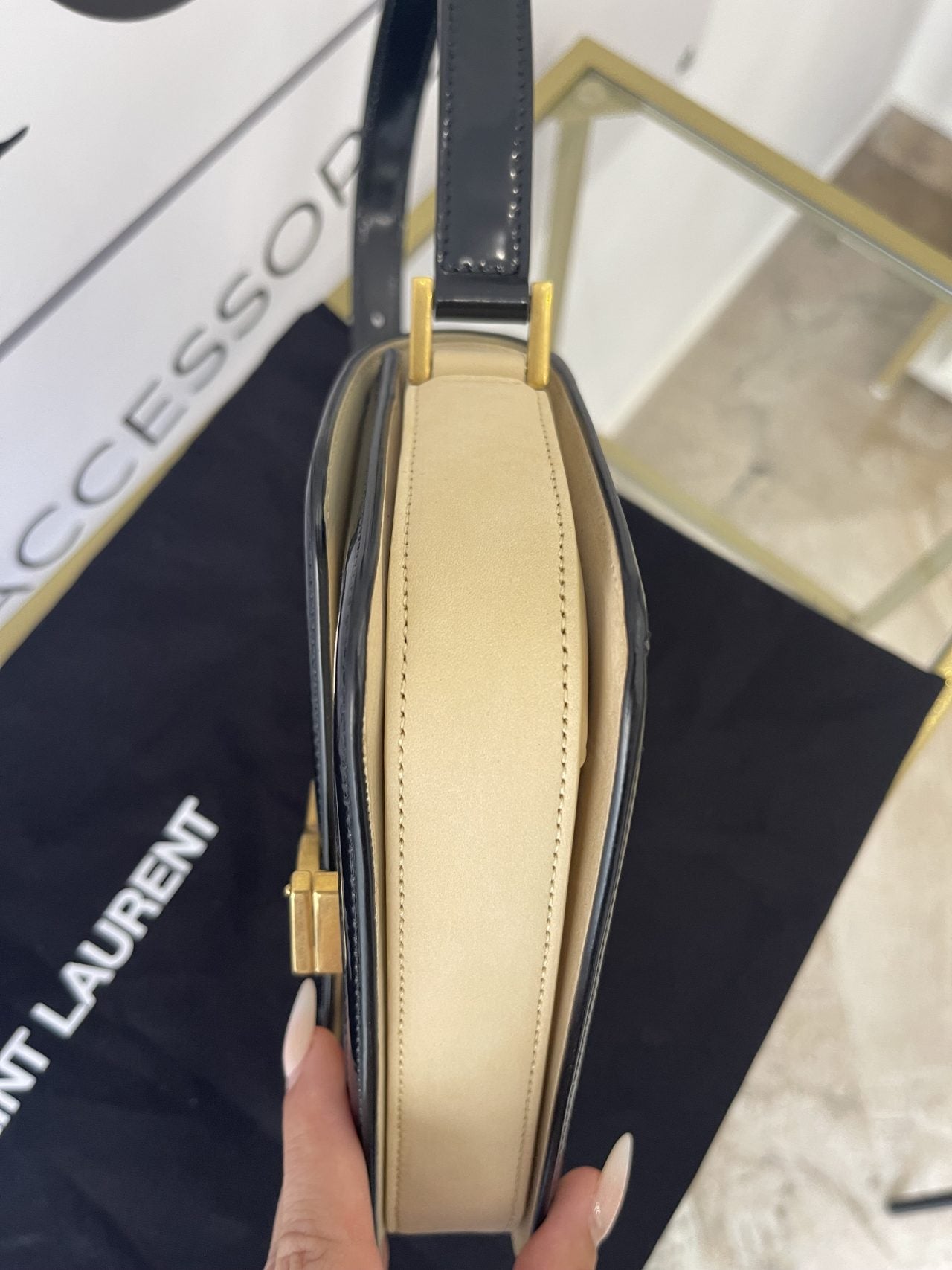 Borsa Solferino scamosciata trapuntata beige YSL